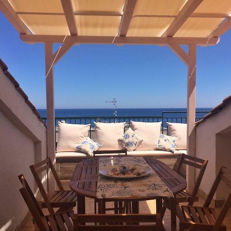 Suite Sul Mare Mascali Bagian luar foto